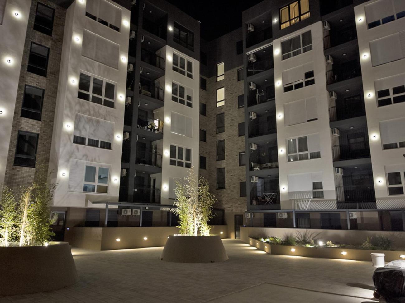 Synthesis Apartments 수보티차 외부 사진